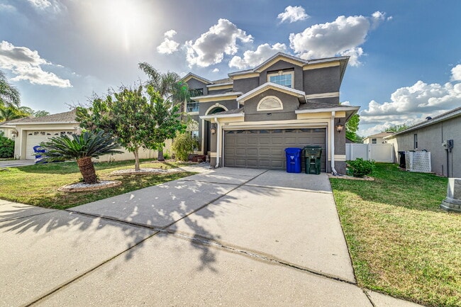 Photo - Beautiful 5 Bedroom Two-Story Home for Rent