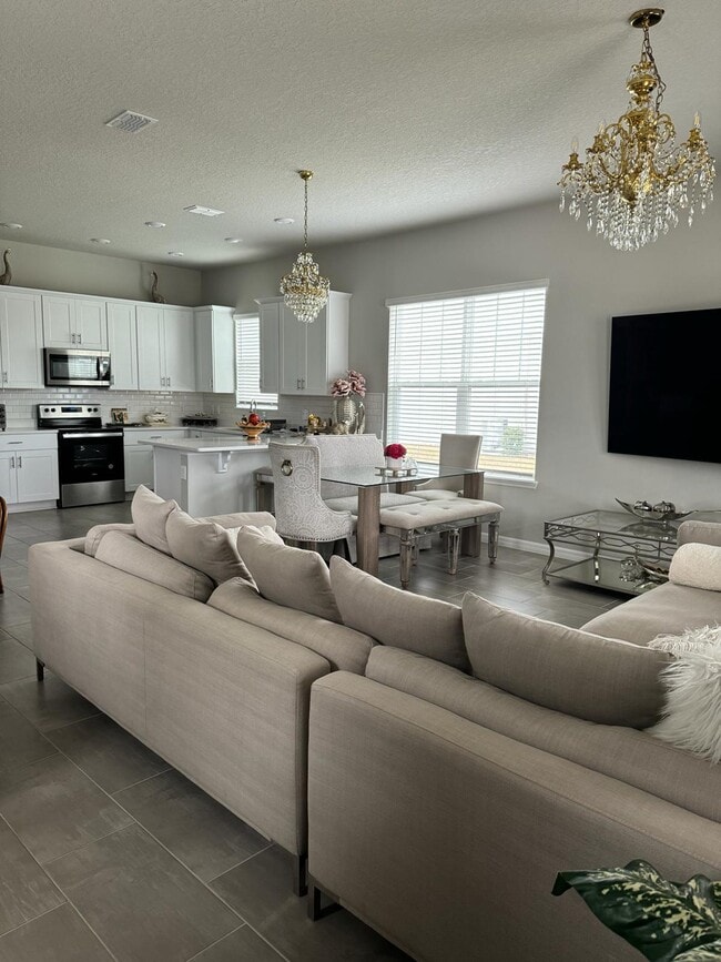 Photo - 426 Venetian Palms Blvd