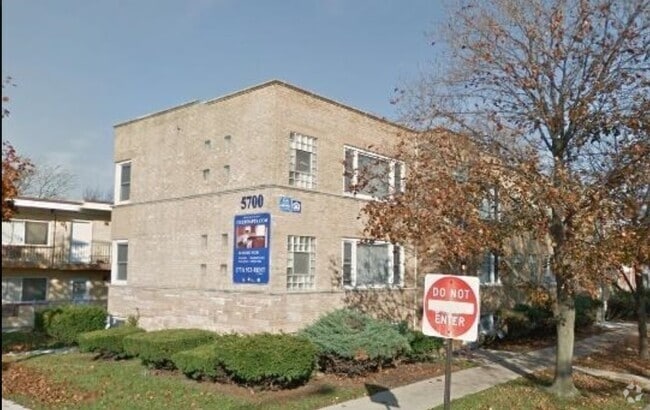 Building Photo - 5700 W 35th St Unit 8N Rental