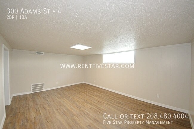 Photo - 300 Adams St Unit 4