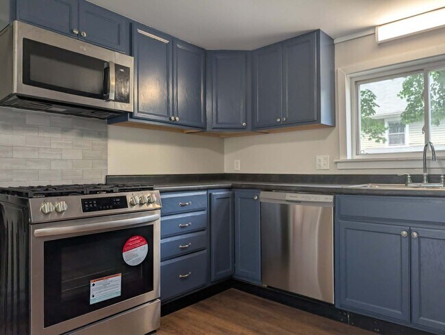 Photo - 258 Essex St