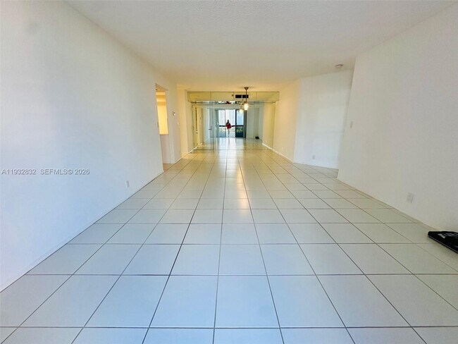 Photo - 19101 NE 36th Pl Unit 1409
