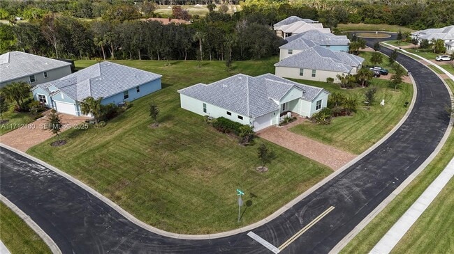 Photo - 6555 Barbados Ct