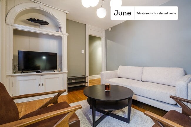 Photo - Room in Shared 4 bed/1 bath home Unidad B