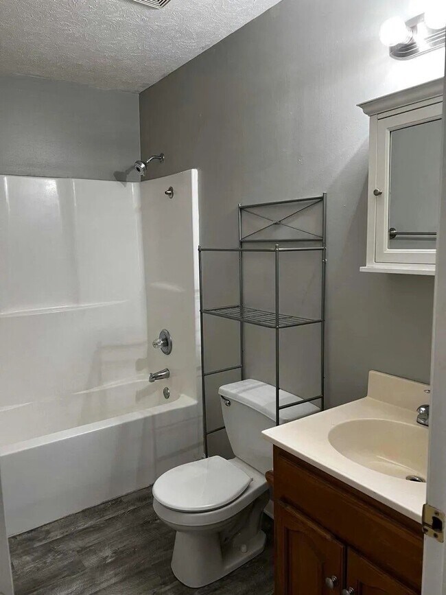 Photo - 7184 Cedar Hill Rd Unidad 7184