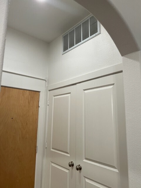 1901 Post Oak Blvd Unit 1105
