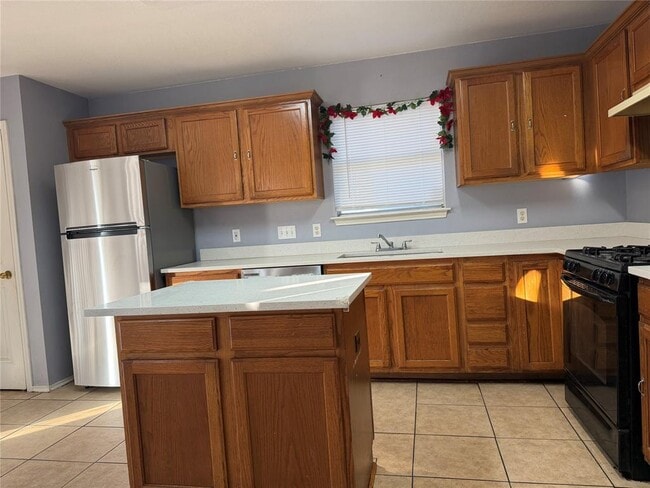 Photo - 17923 Loch Linnhe Loop