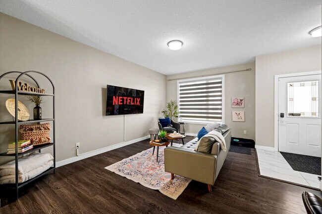 Photo - 10755-10792 92 St NW Unit SI ID1308639P