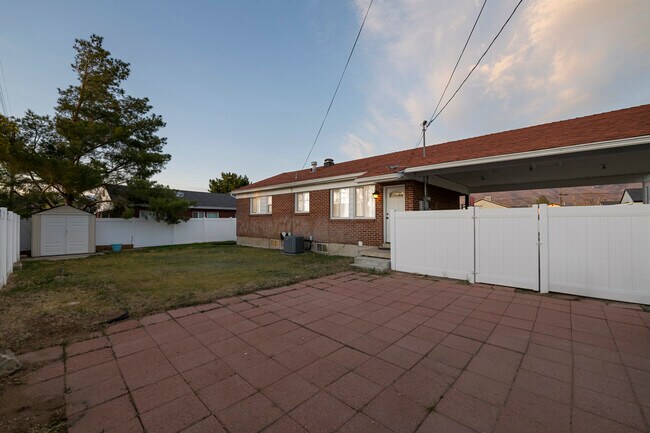 Photo - 4607 S 475 W
