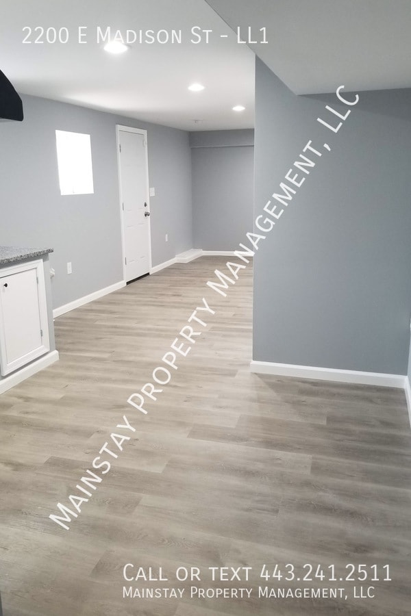 Photo - 2200 E Madison St Unit LL1