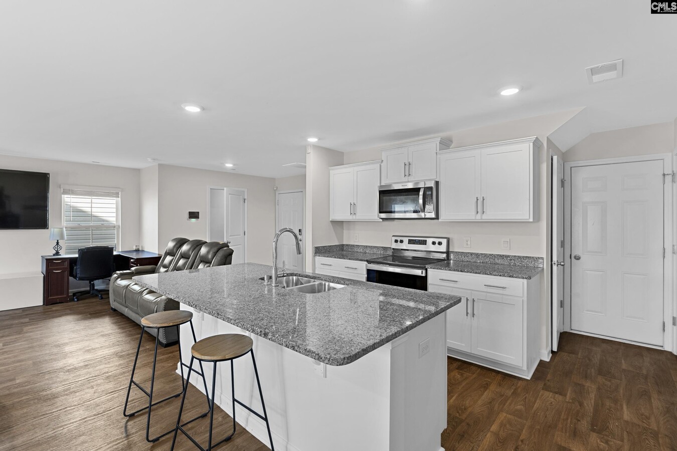 Photo - 2097 Elmridge Rd