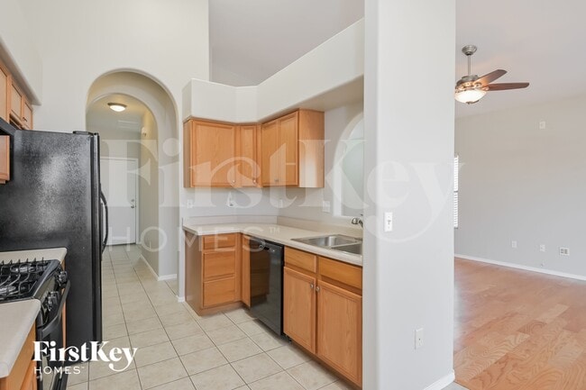 Photo - 5740 W Hayfield St