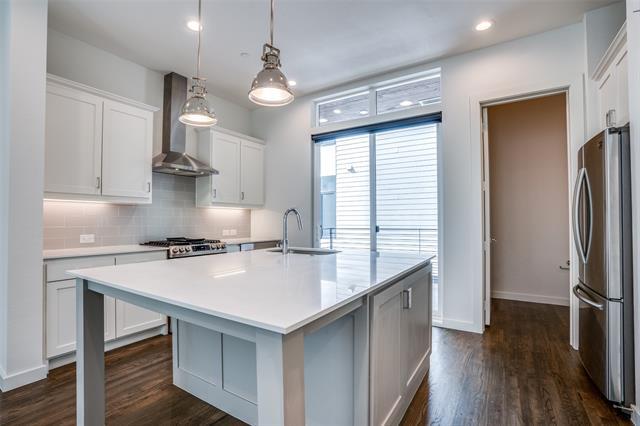 Photo - 2170 Bennett Ave