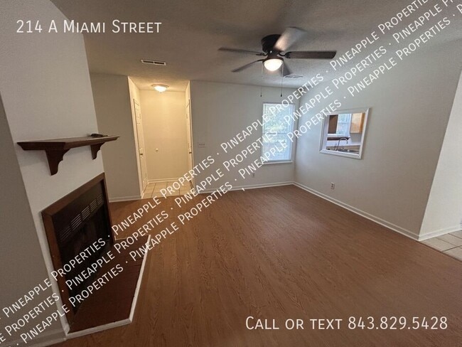 Photo - 214 Miami St