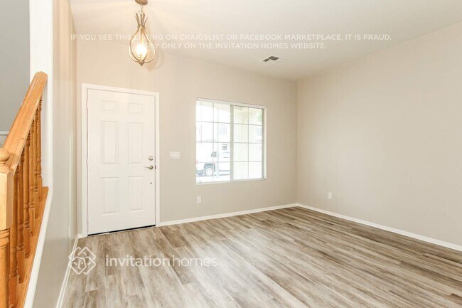 Photo - 14226 W Hearn Rd