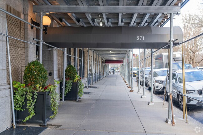 Photo - 271 Central Park W