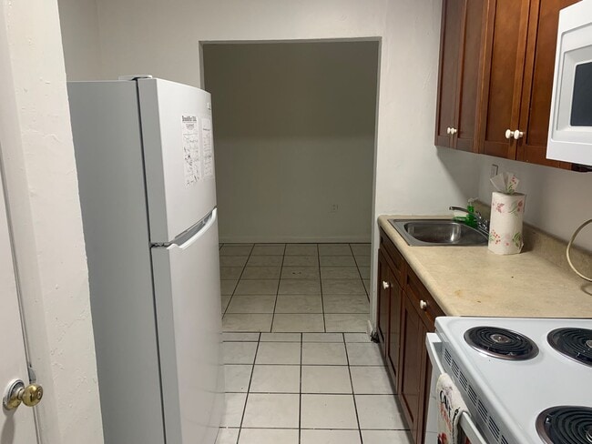 Photo - 900 NW 17th Ave Unit East