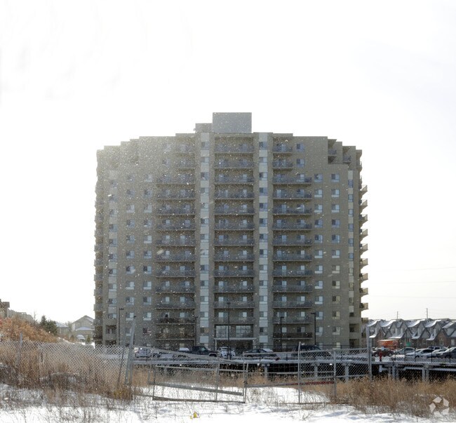 Photo - 15 & 245 Lena Crescent