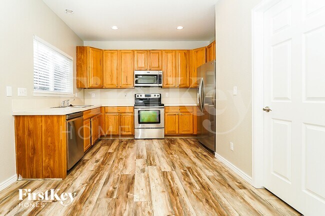 Photo - 1208 S Flat Rock Way