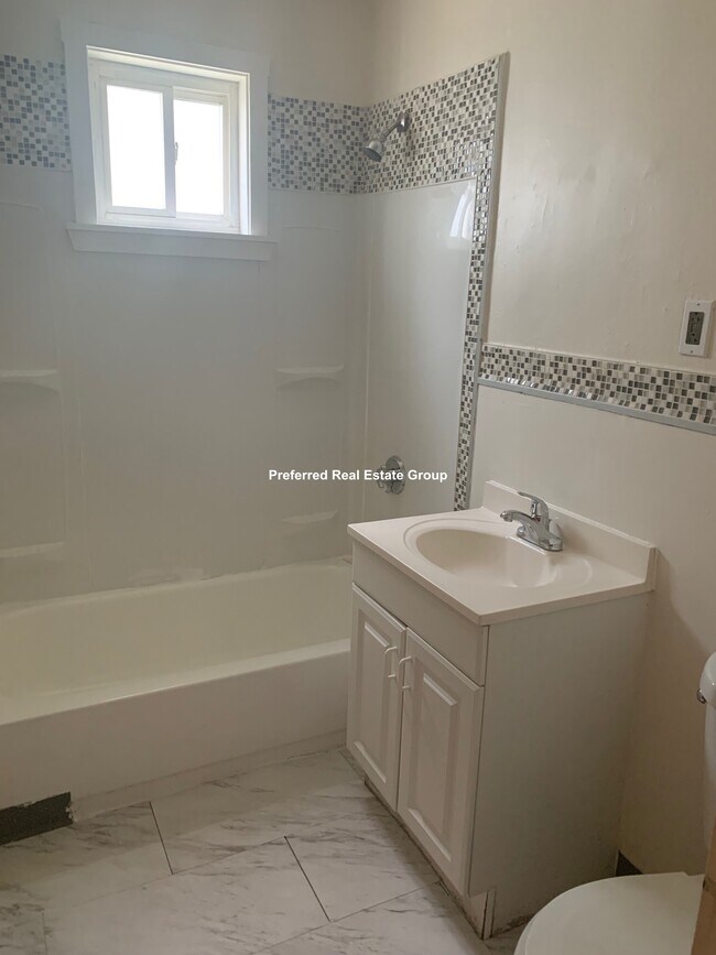 Photo - 31 Dunreath St Unidad 1