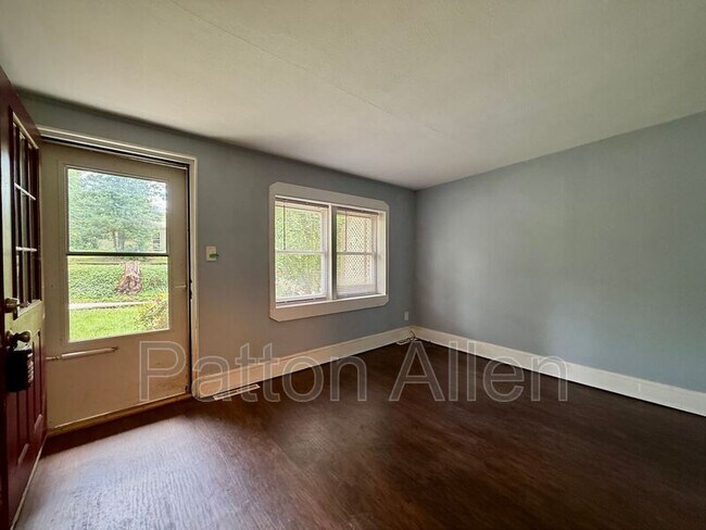 10 Miller Rd E Unit A