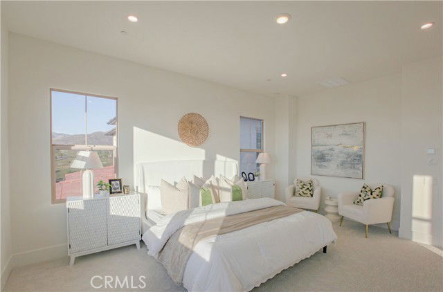 Photo - 137 Oakstone