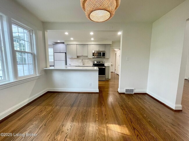 Photo - 129 Heady Ave