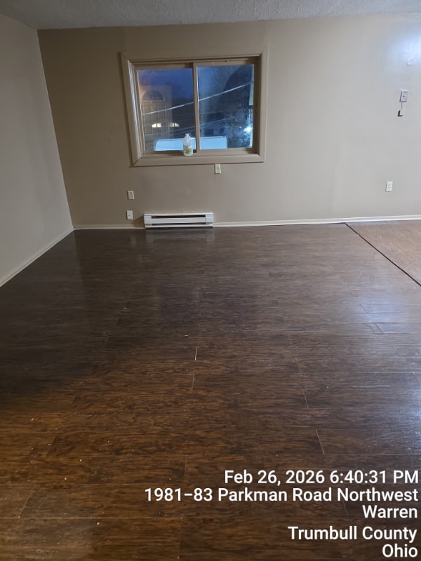 Photo - 1983 Parkman Rd NW