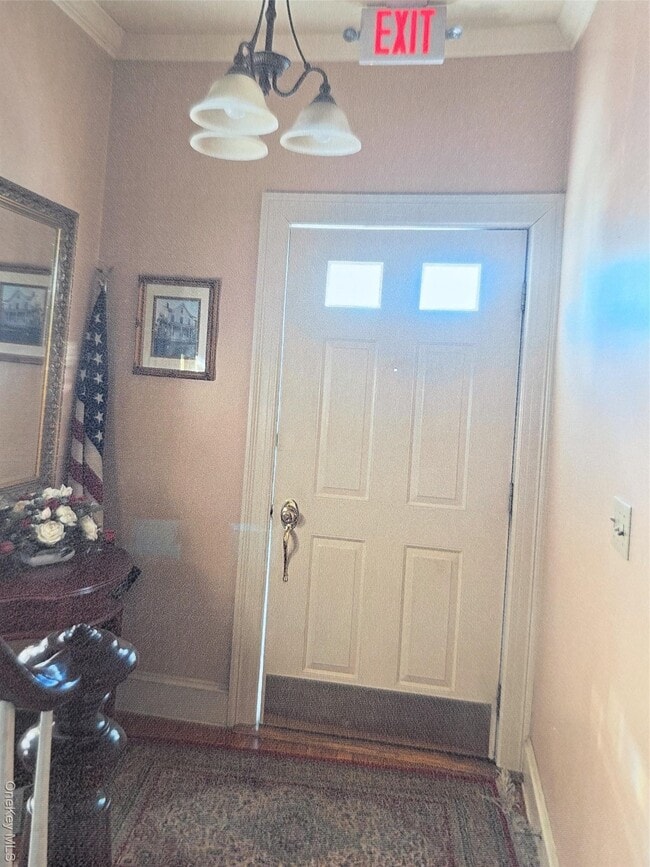 Photo - 3 Everett Ave Unidad First floor