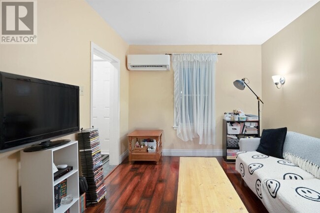 Photo - 51 Reserve St