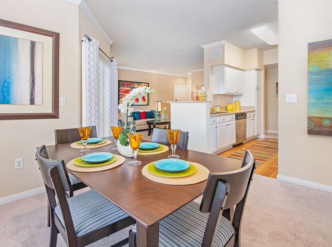 Building Photo - 15350 Park Row Blvd Unit 12248 Rental
