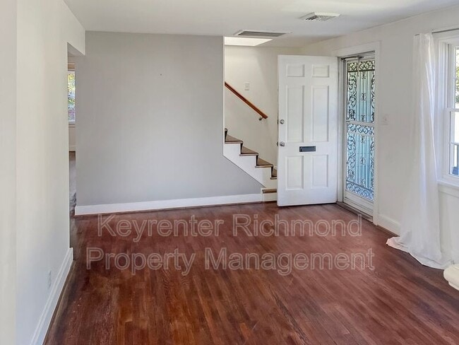 Photo - 2901 Maplewood Rd