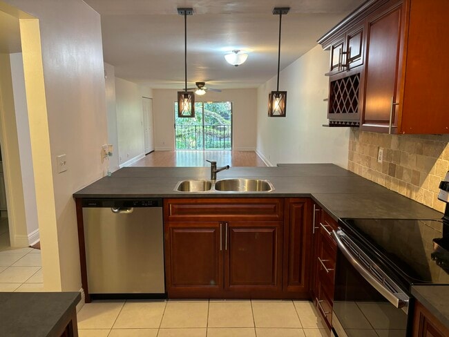 Photo - 2895 SW 22nd Ave Unit 2060