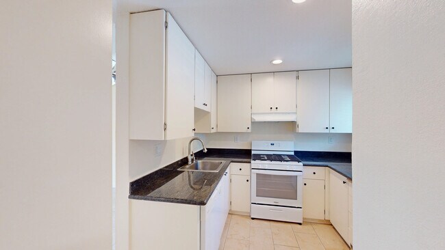 Photo - 1004 Ignacio Blvd Apartment Unit 31