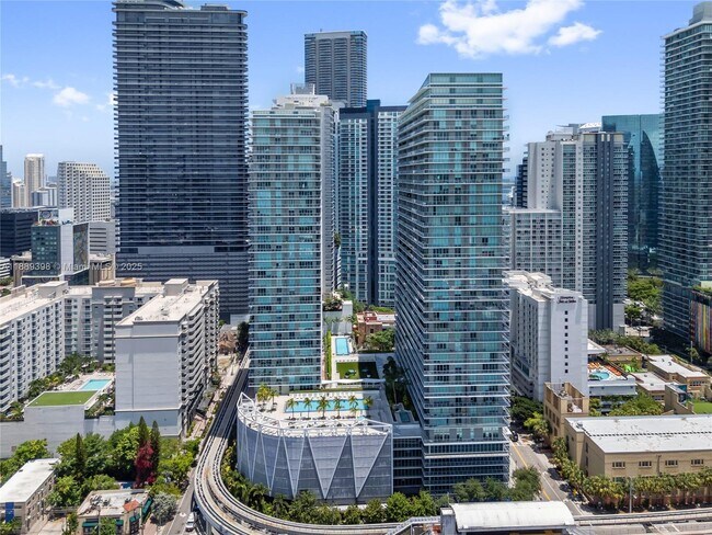 Photo - 1111 SW 1st Ave Unidad 2222-N