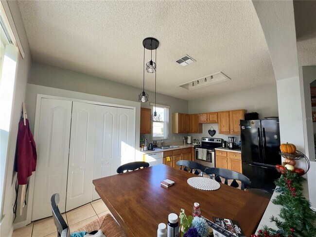 Photo - 1466 Canal Cross Ct