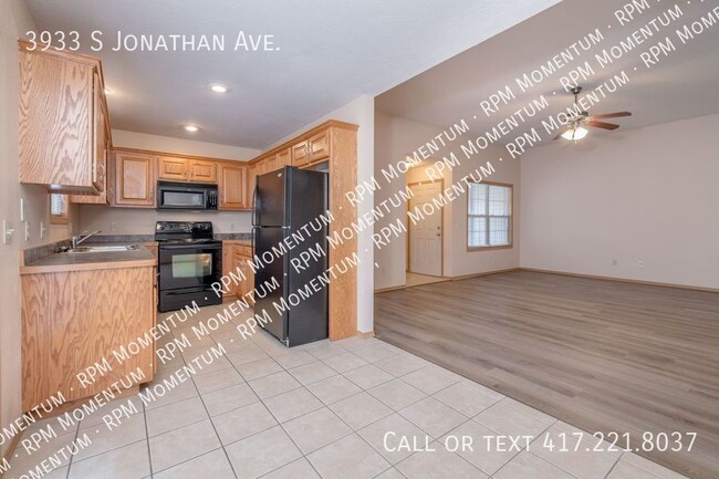 Photo - 3933 S Jonathan Ave