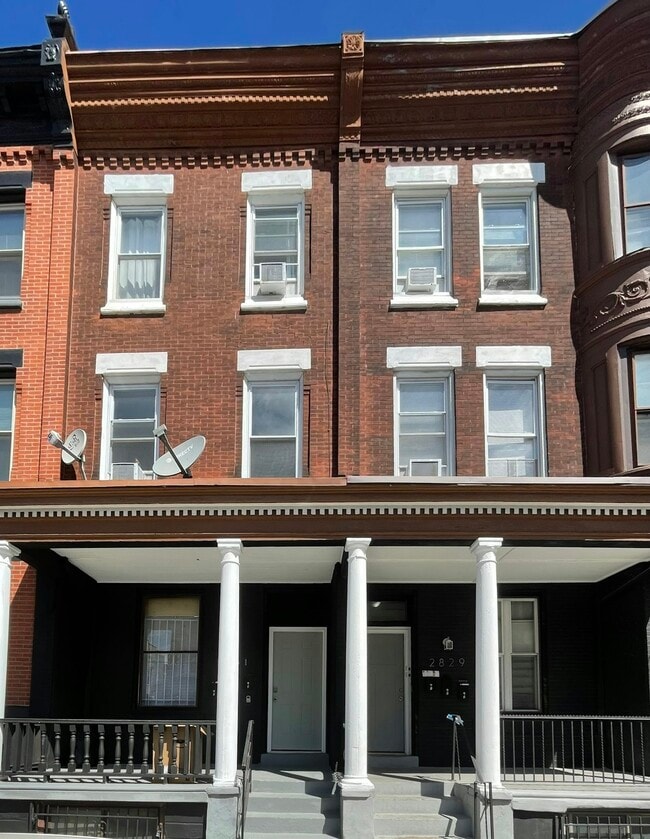 Photo - 2831 W Oxford St Unit 1