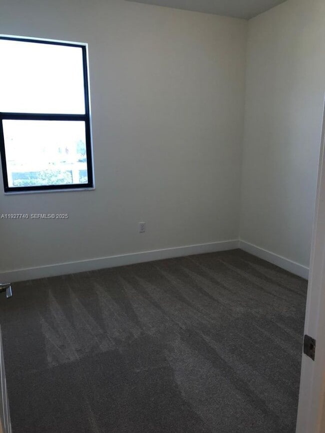 Photo - 10431 NW 82nd St