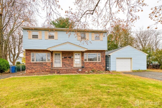 Building Photo - 347 Lincoln Blvd