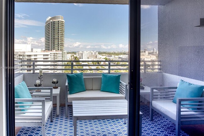 Photo - 1330 West Ave Unit 1603