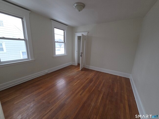 Photo - 174 Gorham Ave