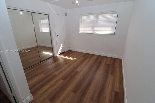 Photo - 1206 N 22nd Ave Unidad 5