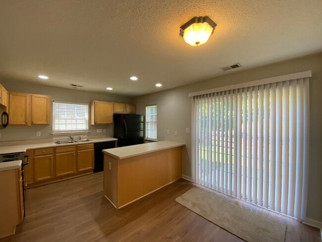 Photo - 3006 Kensington Pl