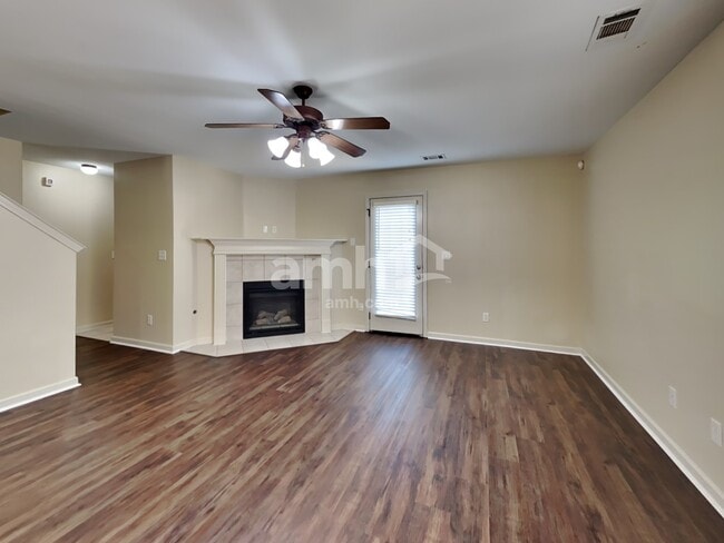 Photo - 10221 Eveninghill Dr