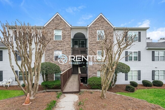 Building Photo - 3810 Old Rosebud Ct