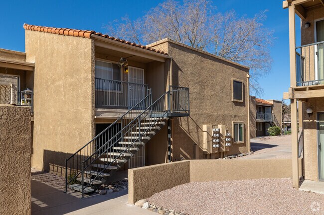 Bellevue Gardens Apartments