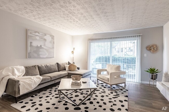 Photo - Park Valley Apartments