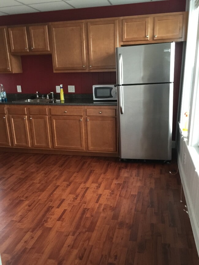 Photo - 289 Chelsea St Unit 2