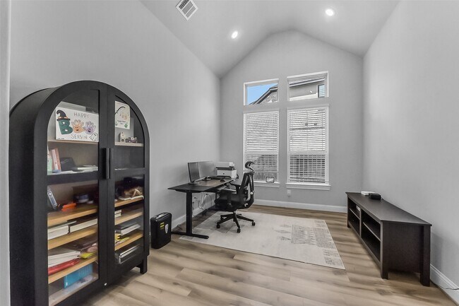 Photo - 11927 Carillon Forest Dr